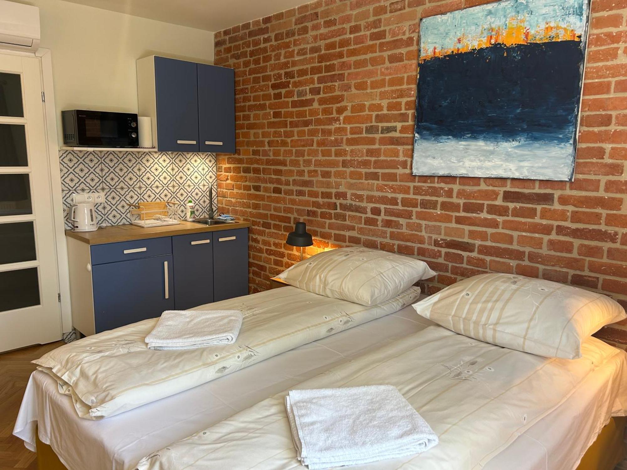 Cybulskiego Guest Rooms Краків Екстер'єр фото