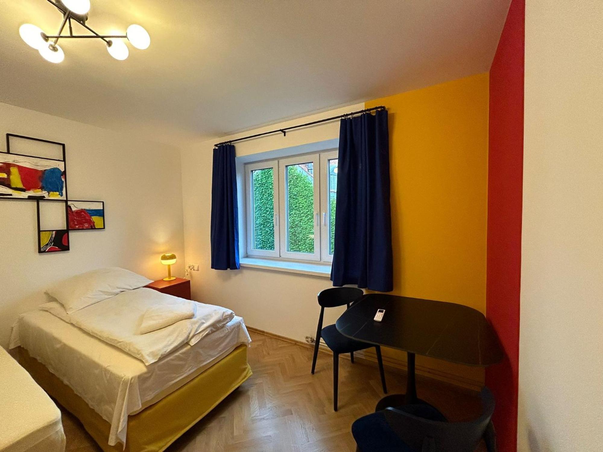 Cybulskiego Guest Rooms Краків Екстер'єр фото