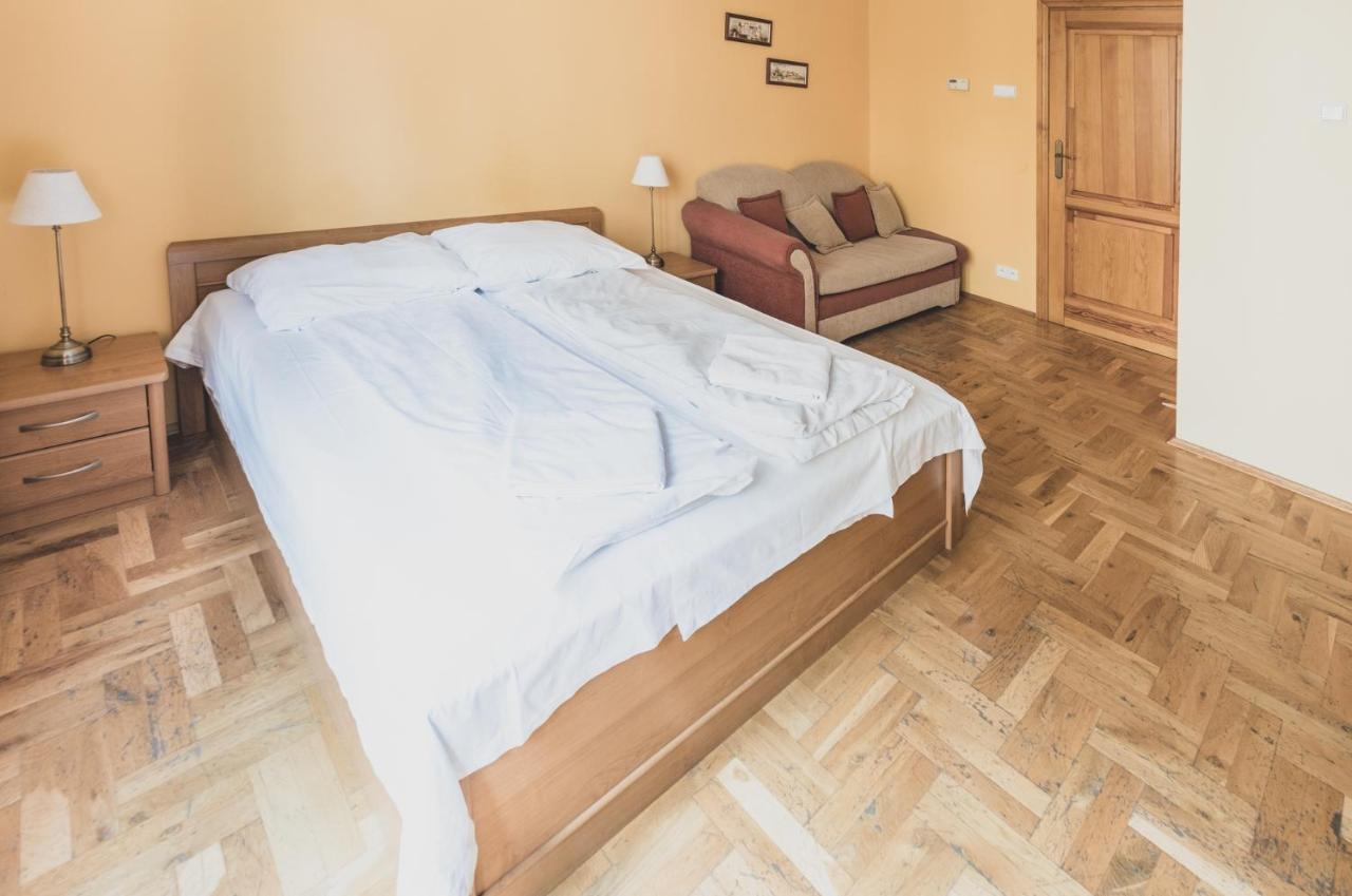 Cybulskiego Guest Rooms Краків Екстер'єр фото